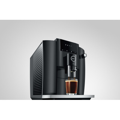 JURA E4 Piano Black € 739,- en gratis proefpakket nu scherp geprijsd
